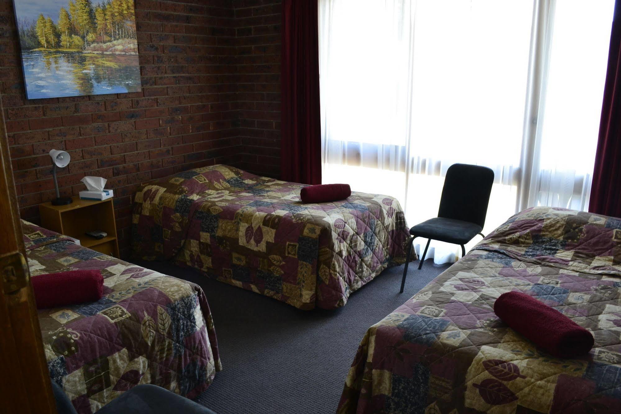 Kardinia Park Motel 절롱 외부 사진