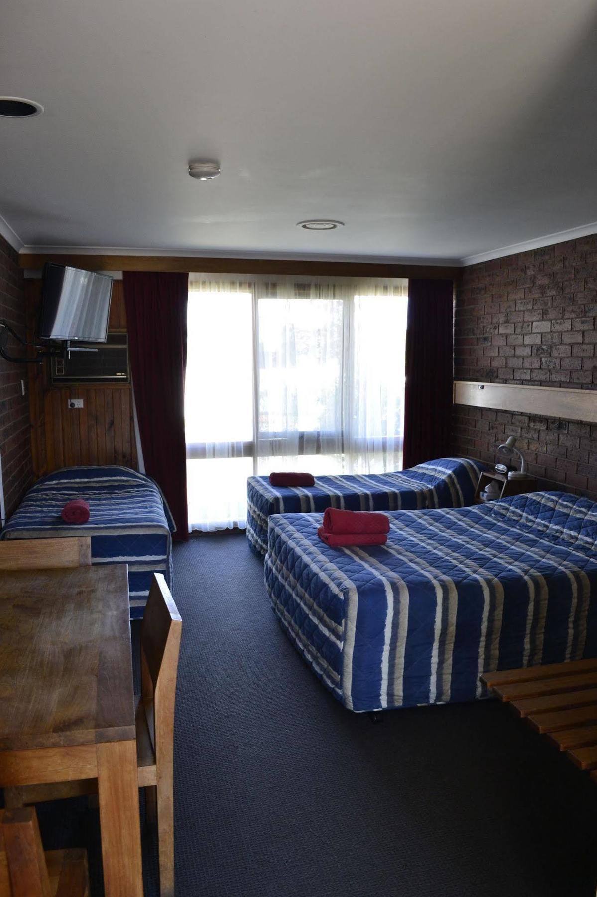 Kardinia Park Motel 절롱 외부 사진